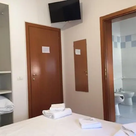 Italianflat - Rentroom Old Town - 200mt To Arena Βερόνα