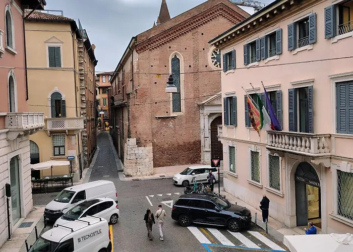 Italianflat - Rentroom Old Town - 200mt To Arena Pensionat 3*