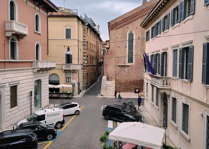 Italianflat - Rentroom Old Town - 200mt To Arena Pensionat 3*