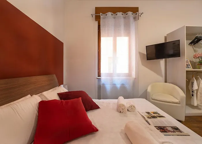 Pensionat Italianflat - Rentroom Old Town - 200mt To Arena Verona