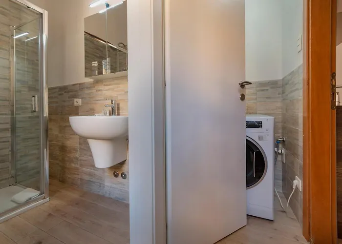 Italianflat - Rentroom Old Town - 200mt To Arena Pensionat 3*