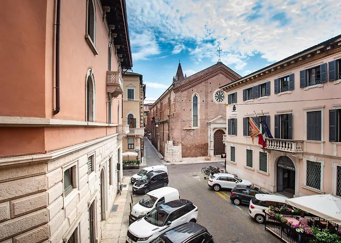 Pensionat Italianflat - Rentroom Old Town - 200mt To Arena Verona