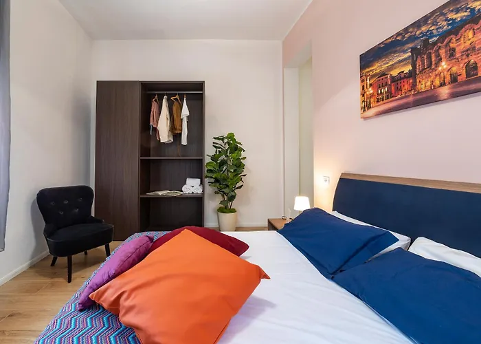 Italianflat - Rentroom Old Town - 200mt To Arena 3*