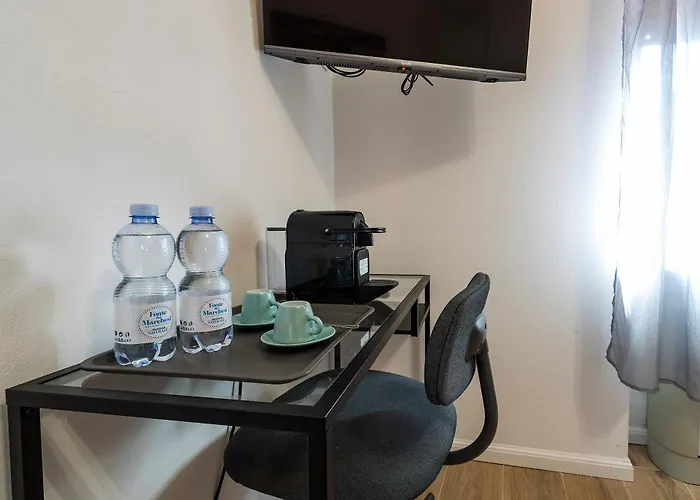 Italianflat - Rentroom Old Town - 200mt To Arena 3*