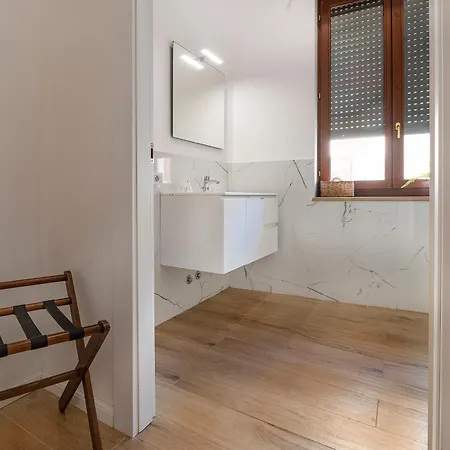 Italianflat - Rentroom Old Town - 200mt To Arena 3*