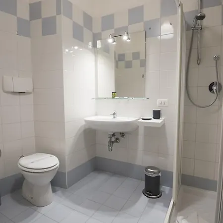 Guest house Italianflat - Rentroom Old Town - 200mt To Arena 3*